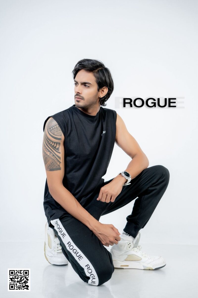 Rogue Active Muscle Tank Right Side